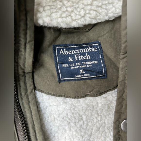 Men's Olive Hooded Jacket - Picture 2 of 5